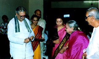 Thiru K.S. Bakthavatsalam, Smt. D.K. Pattammal and his husband Iswaran