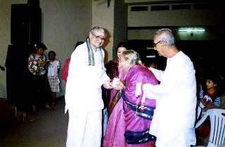 Thiru K.S. Bakthavatsalam, Smt. D.K. Pattammal and his husband Iswaran