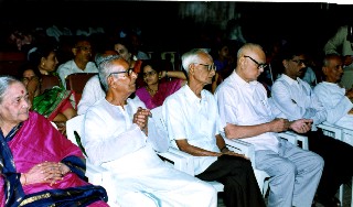 Sangeetha Kalanidhi Smt. D.K. Pattammal and his husband Iswaran