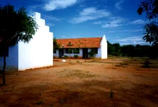 Die erste Schule in 1979