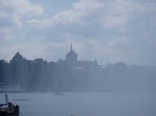 Le jet d'eau en mai