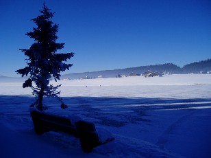 Le lac des Taillres en hiver