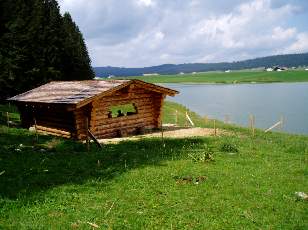 Le lac des Taillres