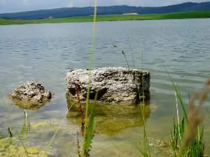 Le lac des Taillres