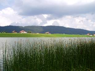 Le lac des Taillres