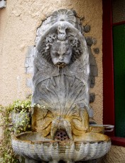 Fontaine dans la ville